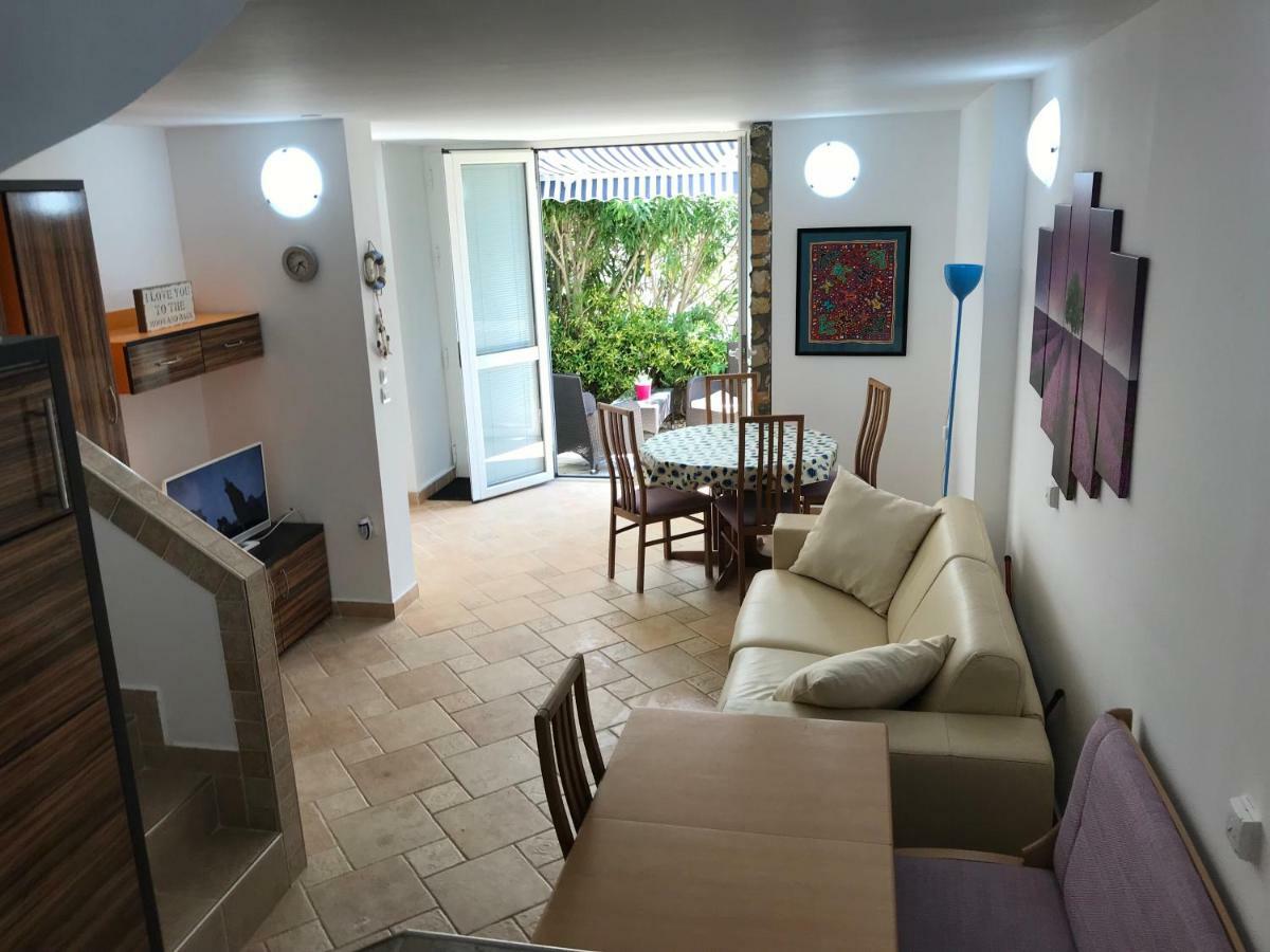 Gajac Lux Apartment Novalja Exterior photo